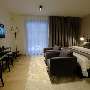 Hotel Qstay Good Living, Antuérpia